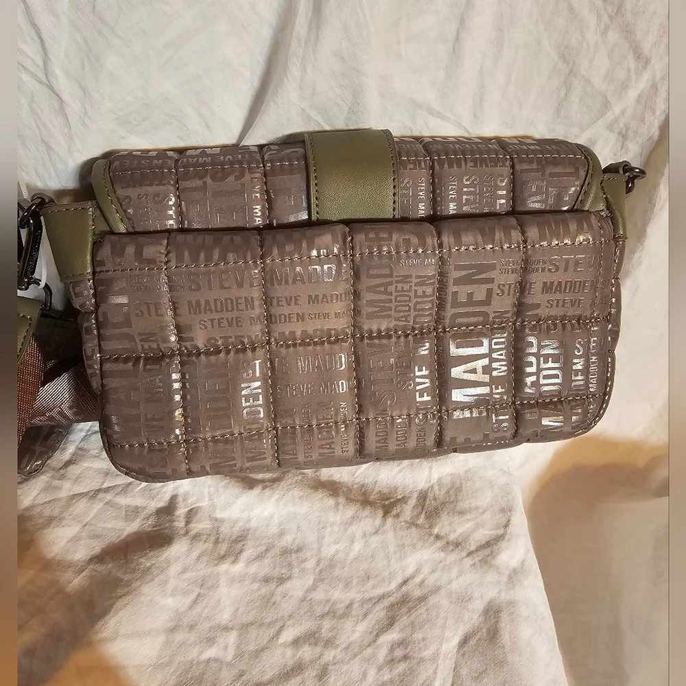 Steve Madden NWOT Byphyre Olive Green Crossbody - Picture 4 of 8